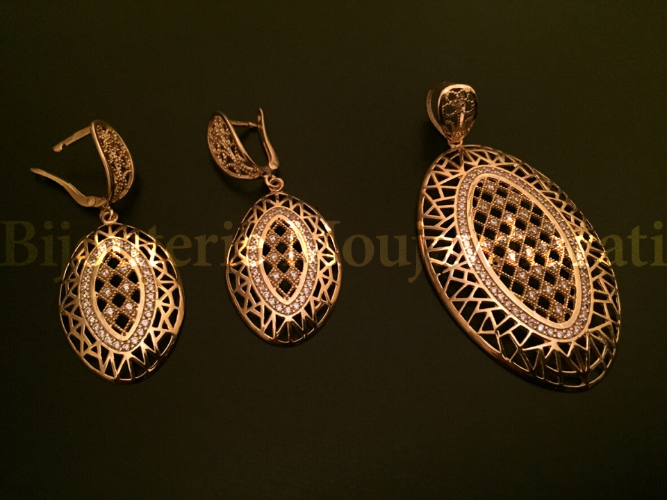 Ensemble Or jaune 18 carats
