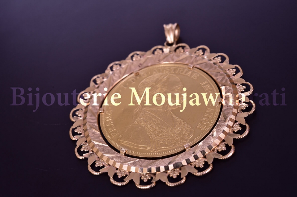 Pendentif Or jaune 18 carats